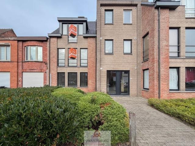 Appartement te koop voor 198000 euro met 1 slaapkamers