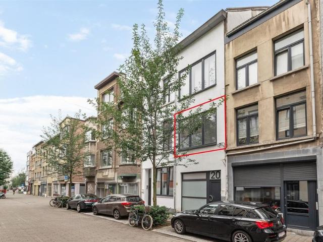 Appartement te koop voor 212000 euro met 1 slaapkamers