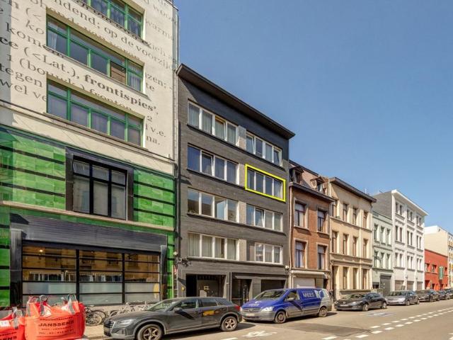 Appartement te koop voor 230000 euro met 1 slaapkamers