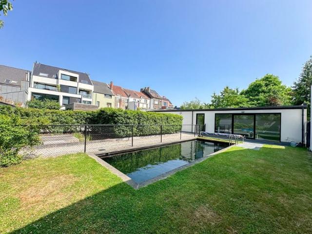 Appartement te koop voor 255000 euro met 1 slaapkamers