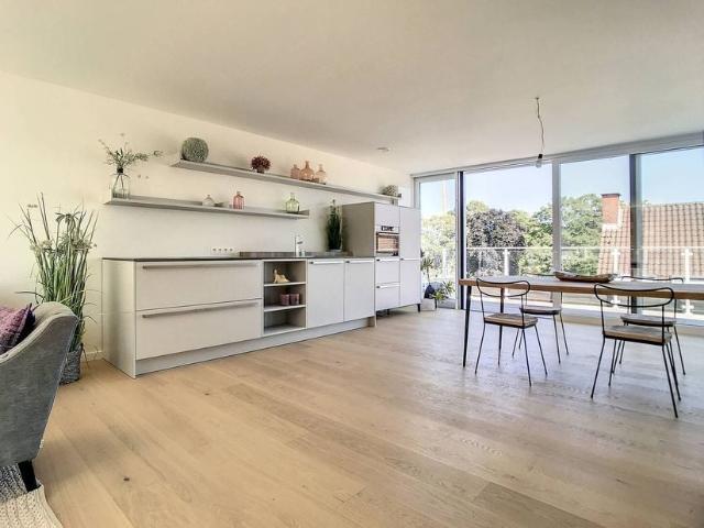 Appartement te koop voor 275000 euro met 3 slaapkamers