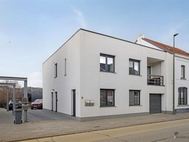 Appartement te koop voor 275000 euro met 3 slaapkamers