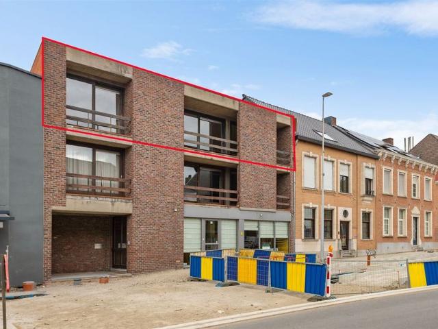 Appartement te koop voor 275000 euro met 3 slaapkamers