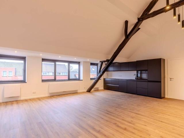 Appartement te koop voor 284000 euro met 2 slaapkamers