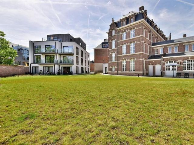 Appartement te koop voor 295000 euro met 2 slaapkamers
