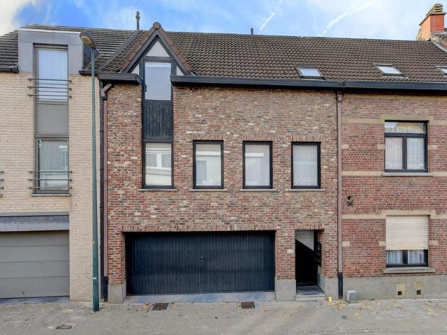 Appartement te koop voor 299000 euro met 1 slaapkamers