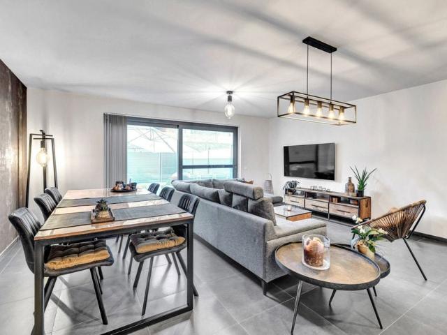 Appartement te koop voor 319000 euro met 2 slaapkamers