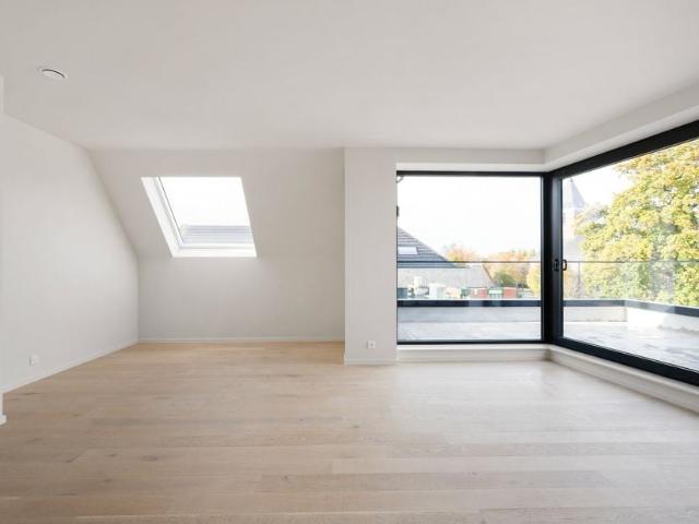 Appartement te koop voor 330000 euro met 1 slaapkamers