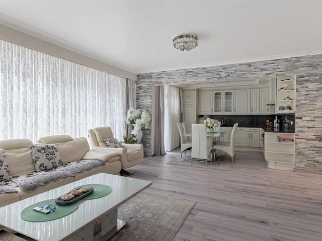Appartement te koop voor 340000 euro met 3 slaapkamers