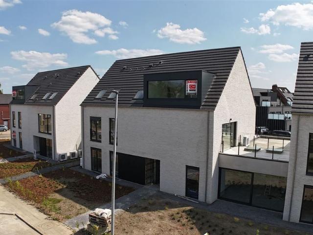 Appartement te koop voor 385000 euro met 3 slaapkamers