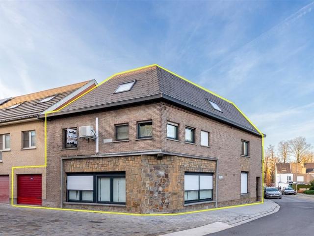 Appartement te koop voor 395000 euro met 4 slaapkamers