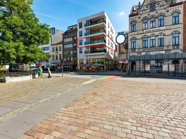 Appartement te koop voor 436100 euro met 3 slaapkamers