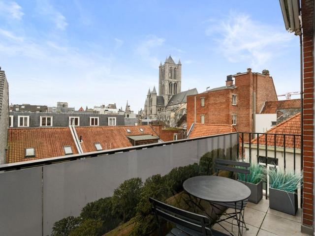 Appartement te koop voor 433000 euro met 1 slaapkamers