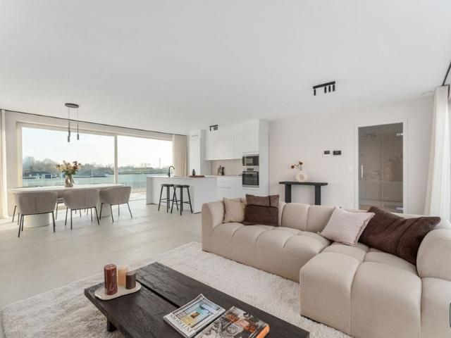 Appartement te koop voor 447500 euro met 3 slaapkamers