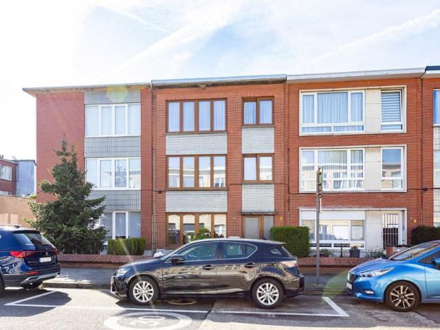 Appartement te koop voor 549000 euro met 6 slaapkamers