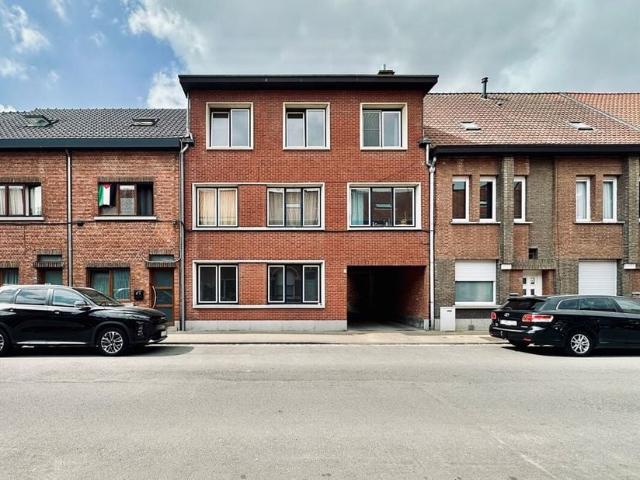 Appartement te koop voor 575000 euro met 8 slaapkamers