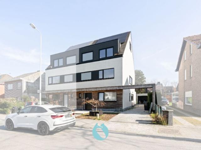Appartement te koop voor 725000 euro met 4 slaapkamers
