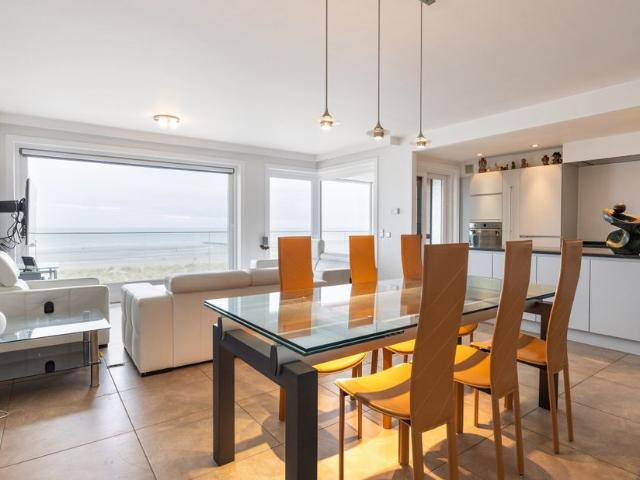 Appartement te koop voor 895000 euro met 2 slaapkamers