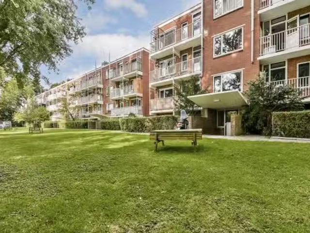Appartement te koop Wijde Geldelozepad 33 A in Haarlem voor €.