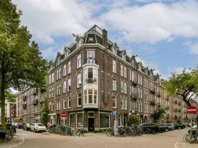 Appartement te koop Woubruggestraat 38 H in Amsterdam voor € 7.