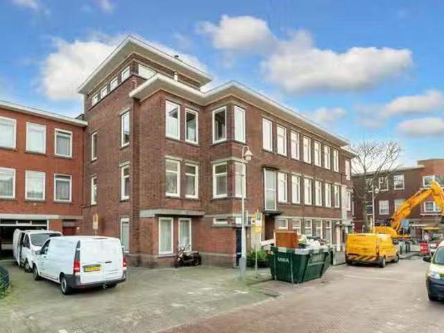 Appartement te koop Zuiderparklaan 482 in Den Haag voor € 295.