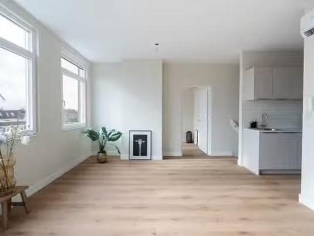Appartement te koop 3KO in Den Haag voor € 317.250