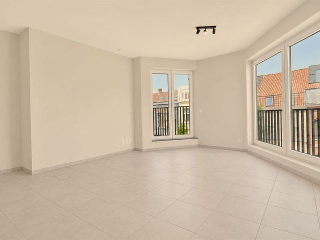 Appartement te KORTRIJK 8500