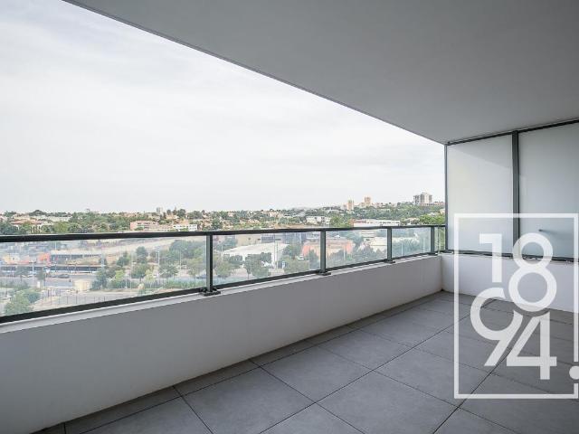 Appartement + terrasse