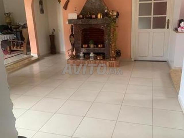 Appartement titré superficie 138 m centre de Temara