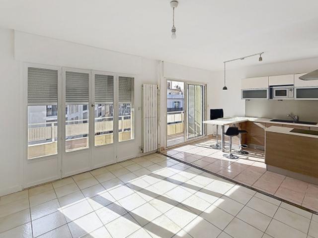 Appartement Toulon Haute ville de 3 pièces de 60 m²