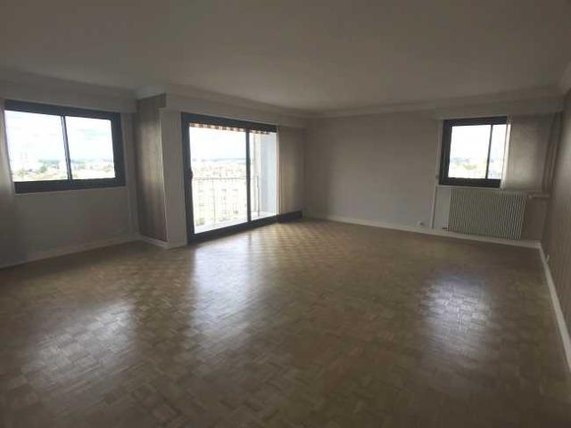 Appartement Tours 3 pièces de 83.08 m2