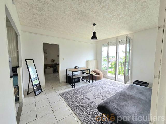 Appartement Tours 3 pièces Disponible