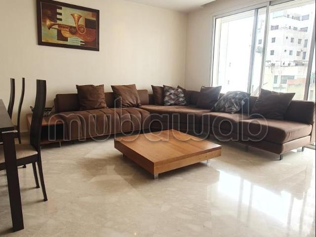 Appartement trois chambres vide à louer à Racine