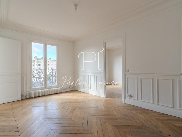Appartement trois pièces à vendre