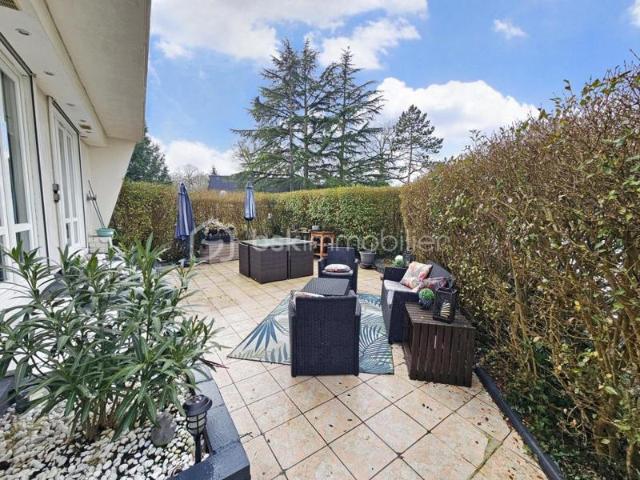 Appartement traversant F5 90m² DPE D Jardin Terrasse SUD 4 chambres possible parking