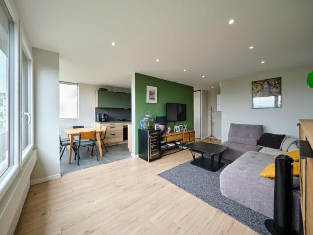 Appartement traversant lumineux avec vue panoramique Pomma