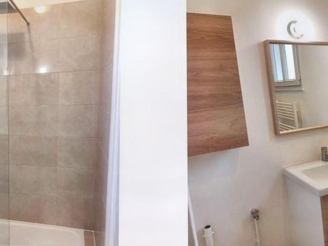 Appartement traversant, refait à neuf