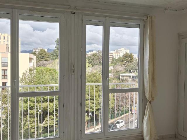 Appartement traversant sans vis à vis et écoles