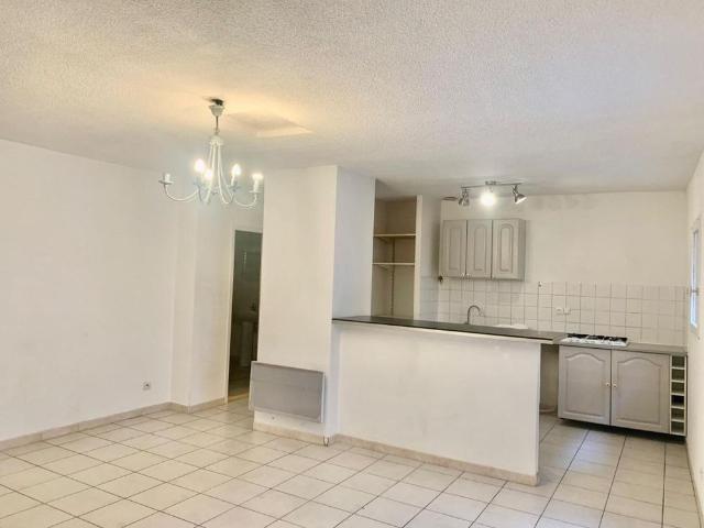 Appartement Trets 3 pi�ce s 73.69 m2