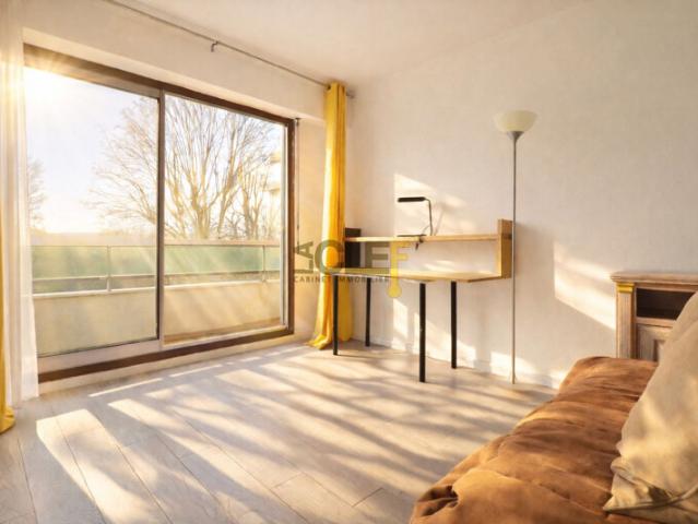 Appartement Très grand T1 avec double balcon