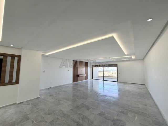 Appartement très haut standing Immeuble Neuf