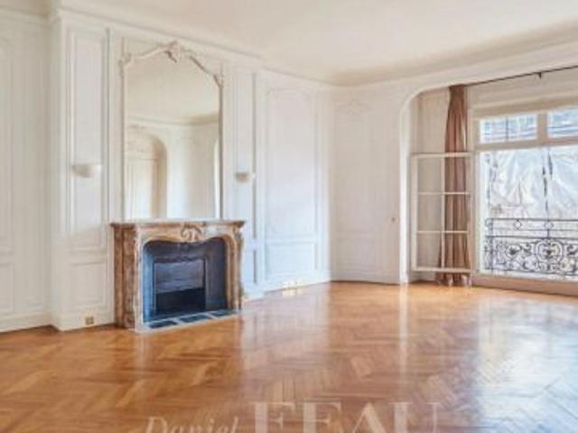 Appartement • Triangle d'Or