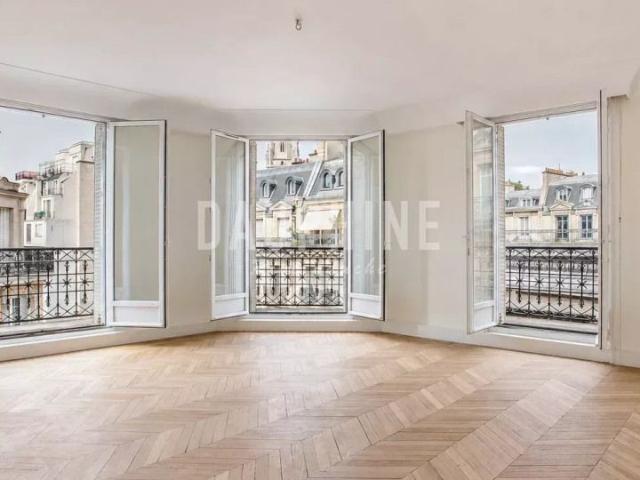 Appartement • Triangle d'Or