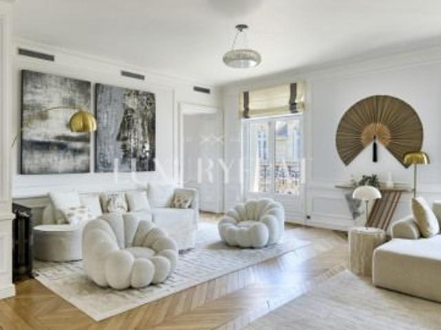 Appartement • Triangle d'Or