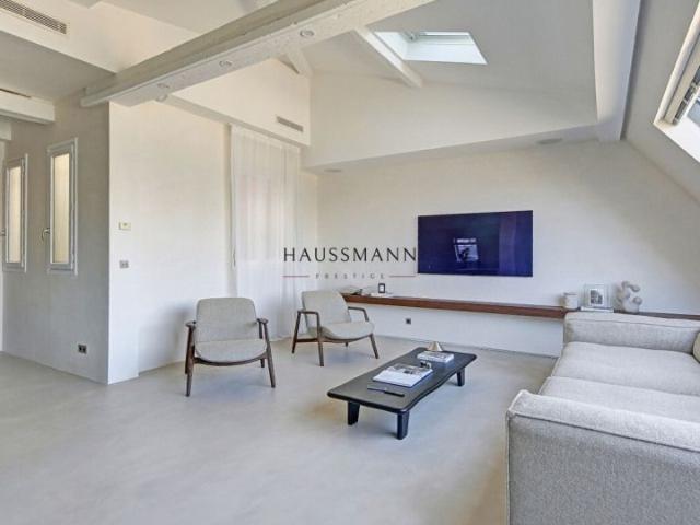 Appartement • Triangle d'Or