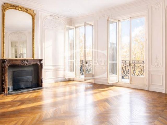 Appartement • Triangle d'Or
