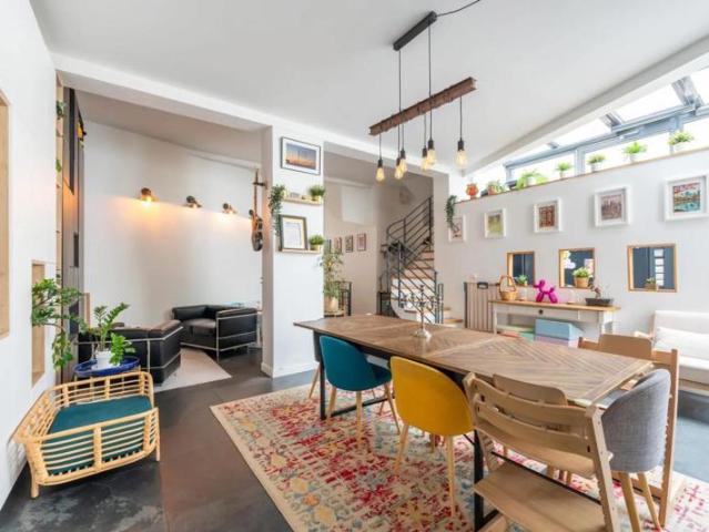 Triplex excellent état avec terrasse 183 m² Suresnes