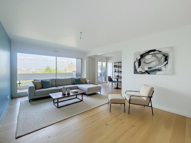 Appartement Triplex Saint Germain En Laye 6 pièce s 95.66 m2