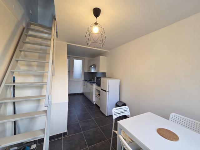 Appartement Triplex 2 pièces meublé TROYES CENTRE VILLE