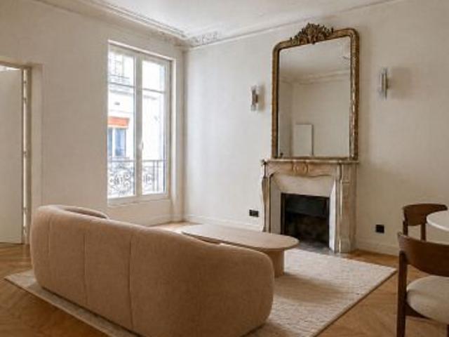 Appartement • Trudaine Maubeuge